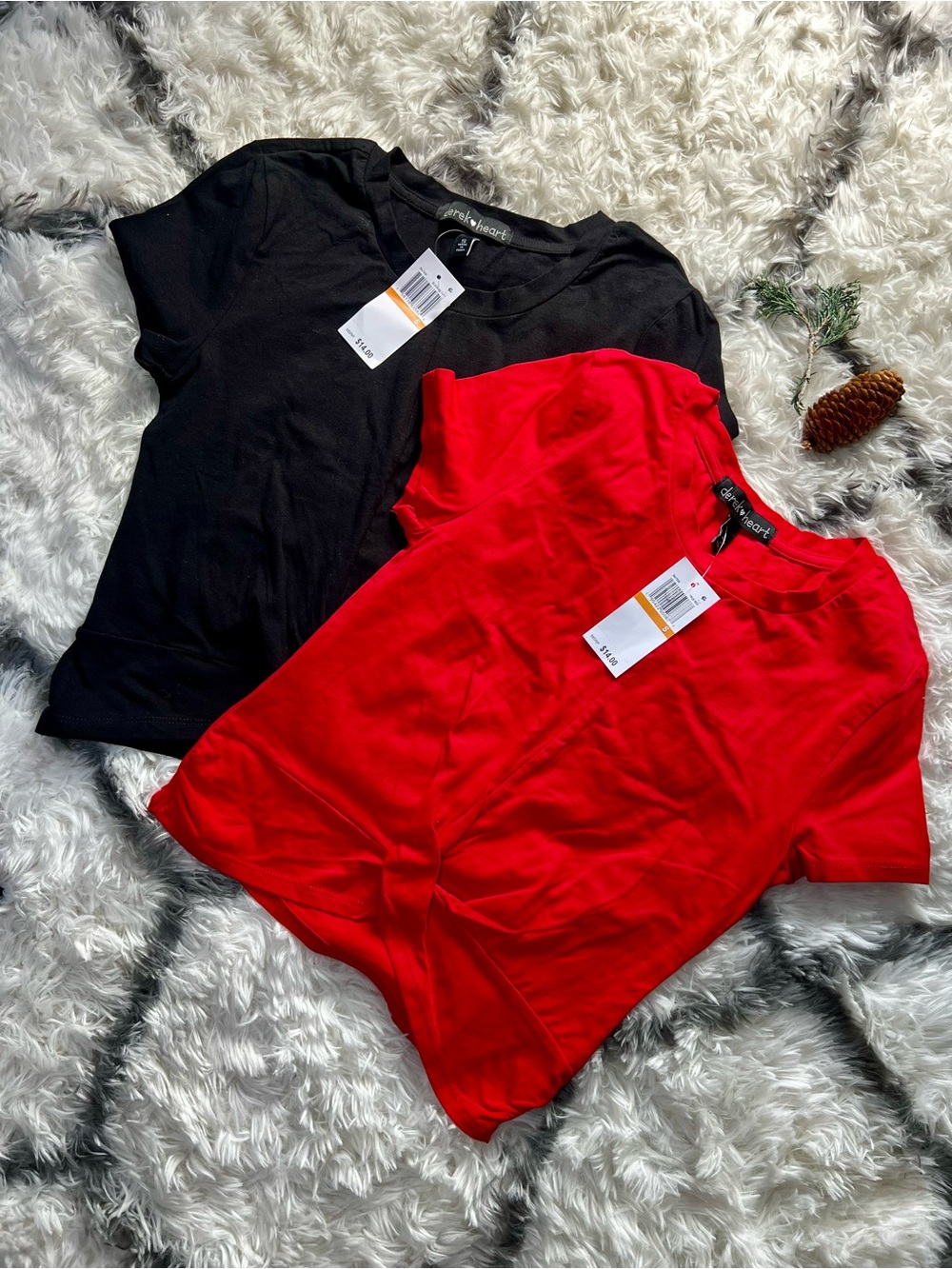 2x1 Derek Heart Twist-Front Women's Tees
